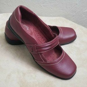 Easy Street Comfort Wave Women 7.5 Used